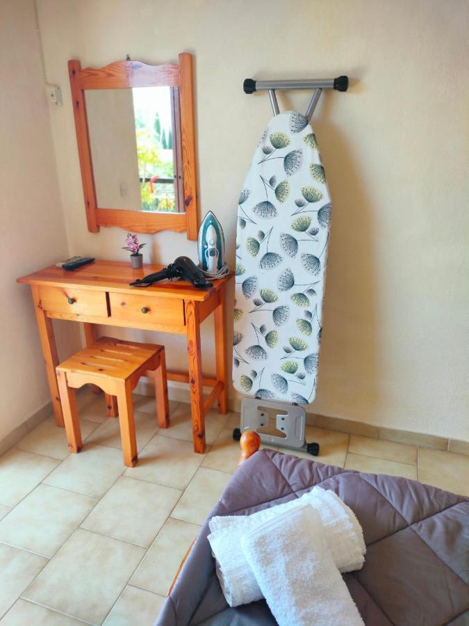 Vasiliki See View Apartments Barbati Exterior photo
